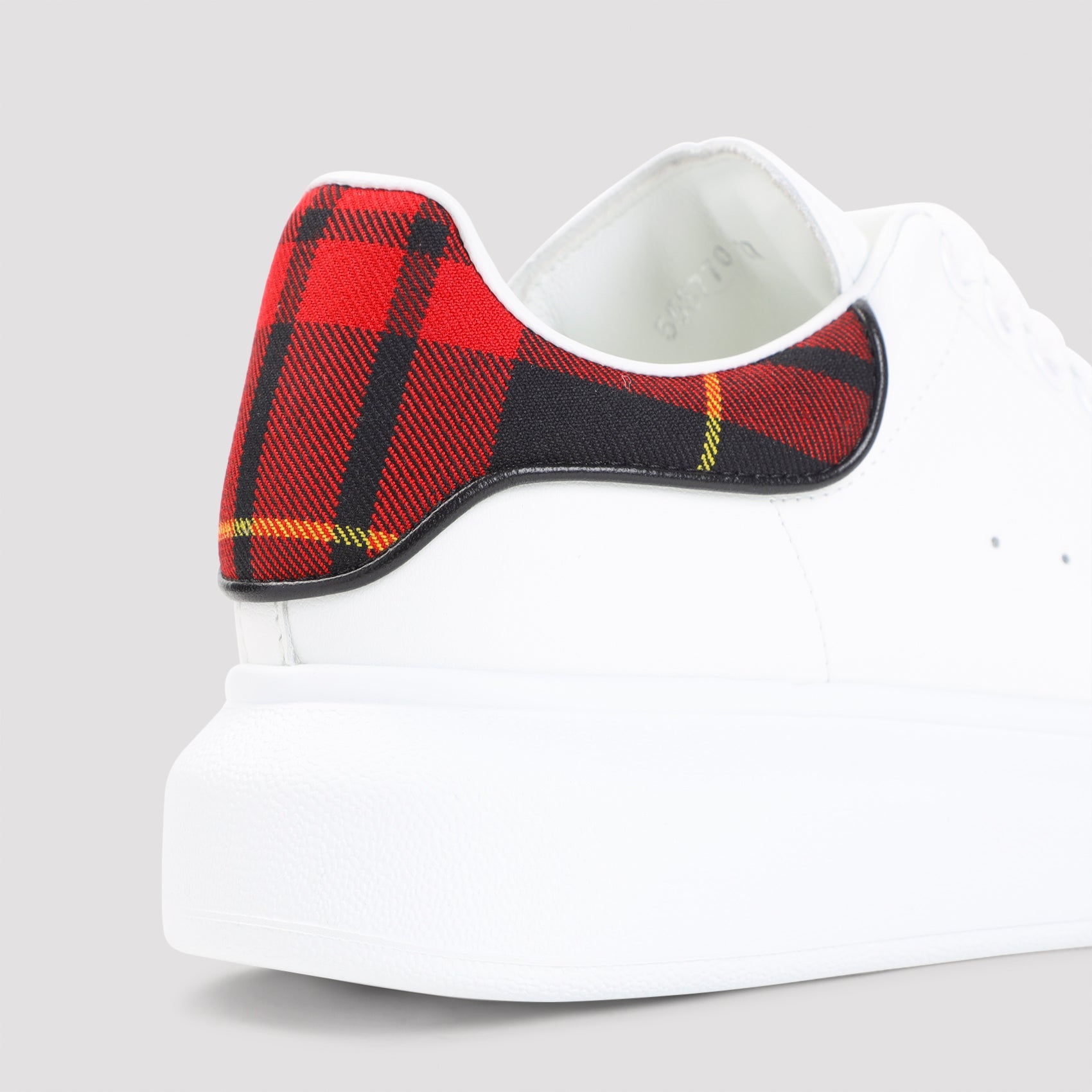 Alexander Mcqueen Sneakers - White | 832bfdfc6c7d7b15ee869d8c2f94ac0f831b9a6f