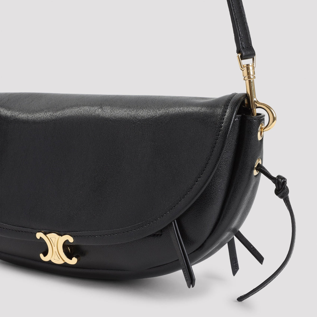 Celine WOMEN BAGS - Black | e723e1cf1e8ca11249bd1a060a73598470c2f6ab