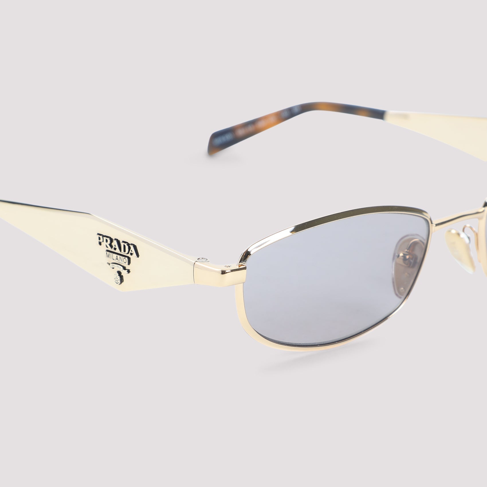 Prada Eyewear Sunglasses - Metallic | 6465598563835ec8a46305ae0152e94837bddf8e