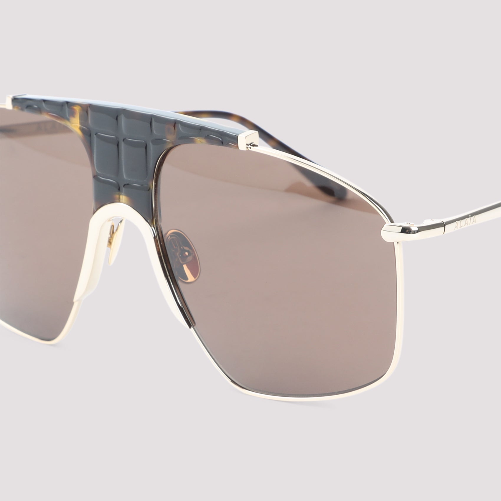 Ala√èA Eyewear Sunglasses - Metallic | e834314b67ca21b65e7ce99036aea36b6f75775d