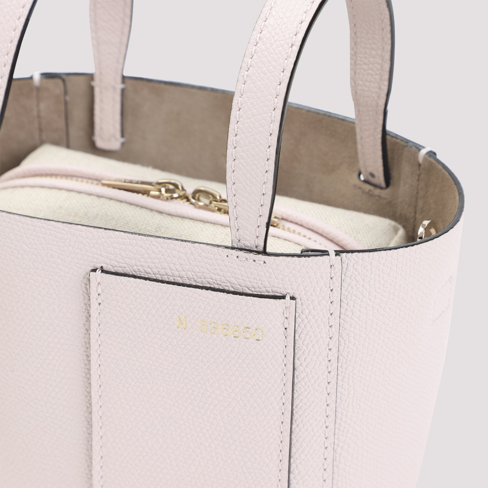 Valextra Shoulder Bags - Nude & Neutrals | 006142adbb704fcf7b4620555072cf925df02b6d