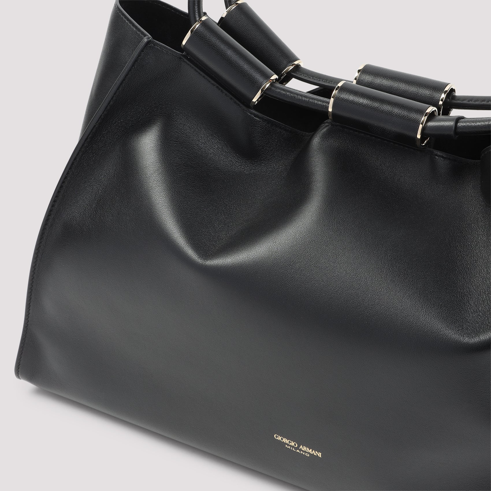 Giorgio Armani Shoulder Bags - Black | 01d6e76deb4975ee14cbab2ac05079b7d07e4534