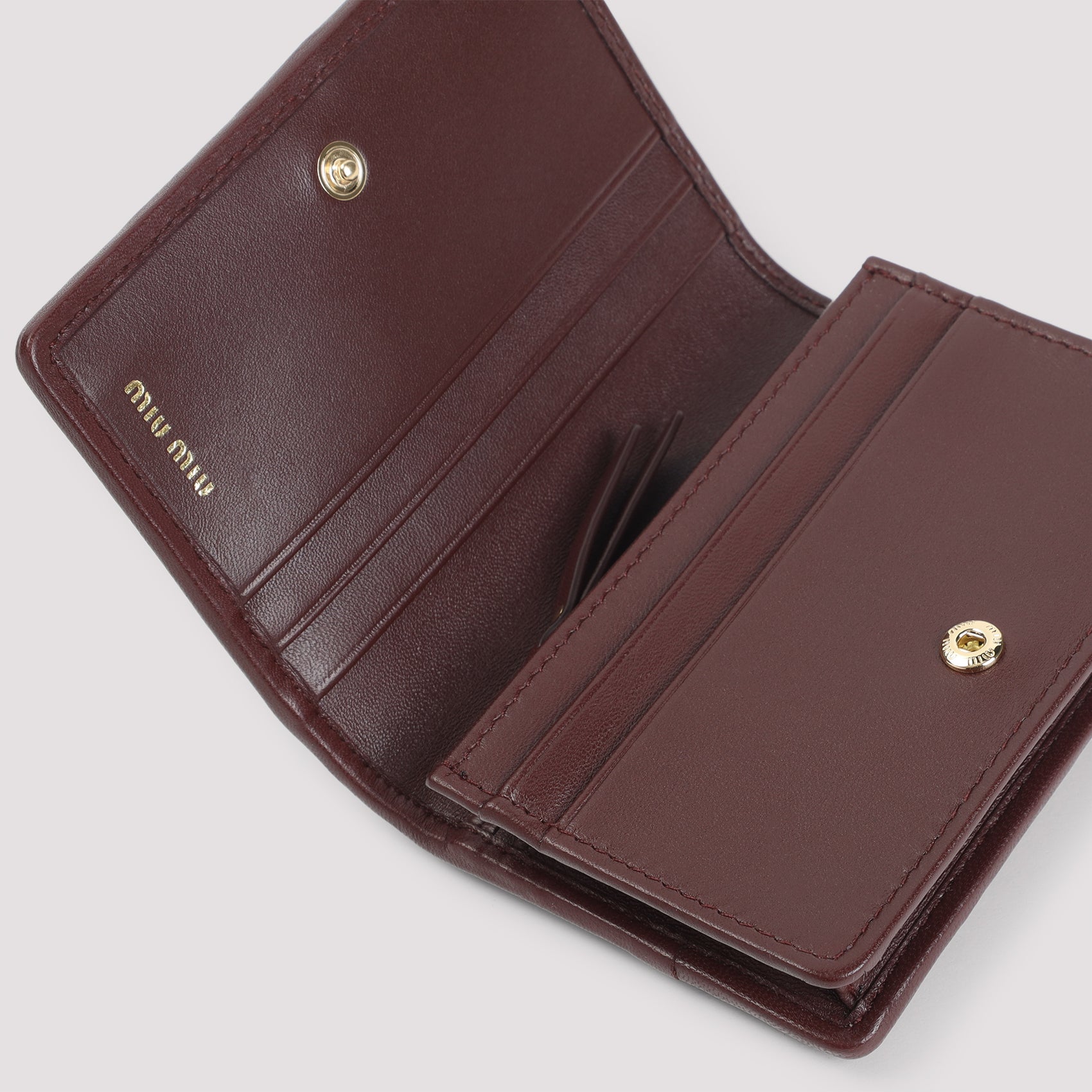 Miu Miu Wallet(generic) - Red | 6bf16be0bad9ba2a79fa5855bea7b68fbc55fe42