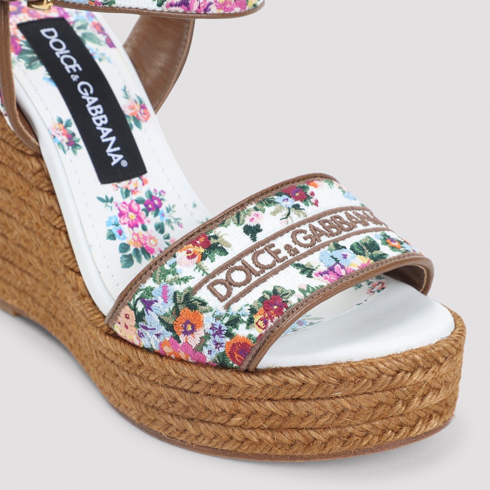 Dolce & Gabbana Sandals - Multicolour | c7af38c60d30102b3ccf05c3b89306ab7ed2057b