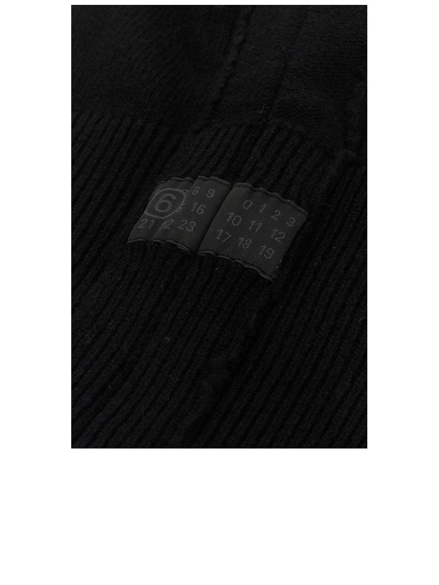 Mm6 Maison Margiela Cap in Black Wool